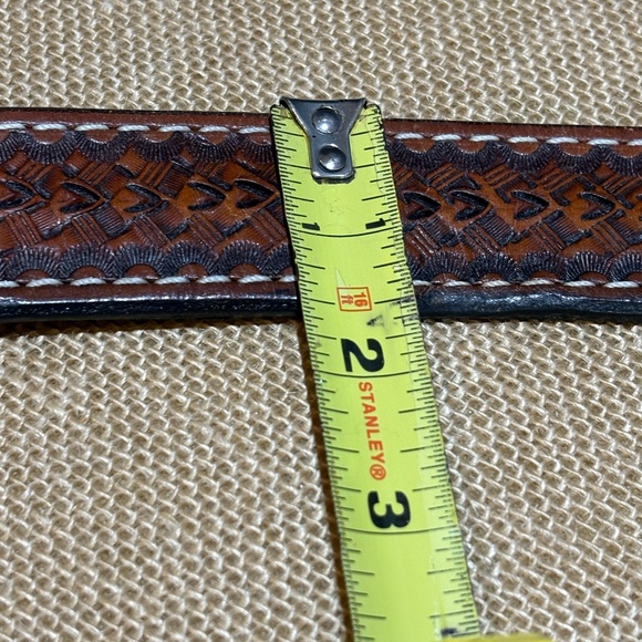 VTG Silver Plated? Western Belt Buckle on Brown Bonded leather Tooled Belt 34/36 - Picture 14 of 16